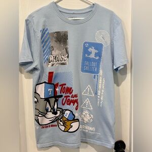 Tom and Jerry Men’s Large  Blue Graphic T-Shirt